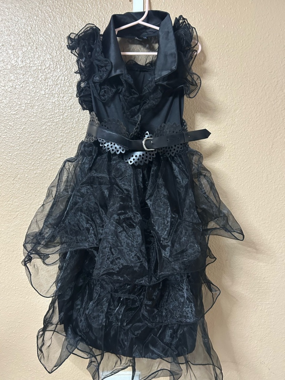 Wednesday Addams Costume Set Girls Medium Black Dress + Braided Wig Halloween
